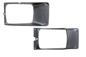 361-1661763C1 International 4900 Headlight BEZEL Left Side